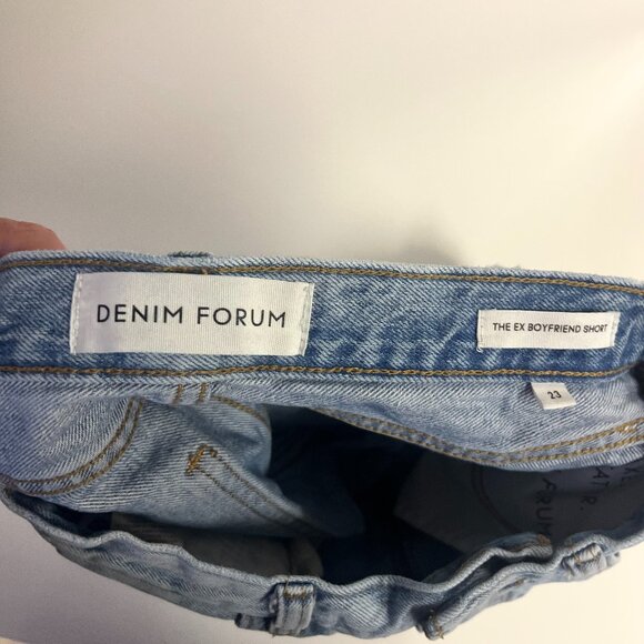 Denim Forum Ex-Boyfriend Short in 9 Yrs Blue (Size 23) - Picture 3 of 3
